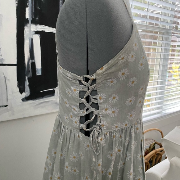 Ryle + Cru linen and Tencel blend sundress - Picture 3 of 6